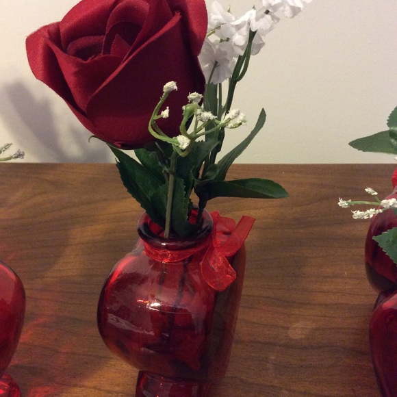 6 Small Heart Vases - Picture 6 of 8